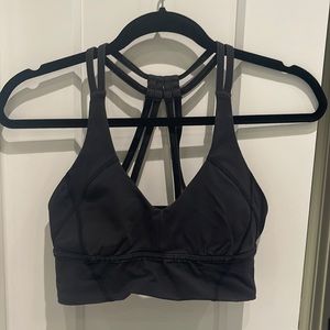 Lululemon sports bra size 6